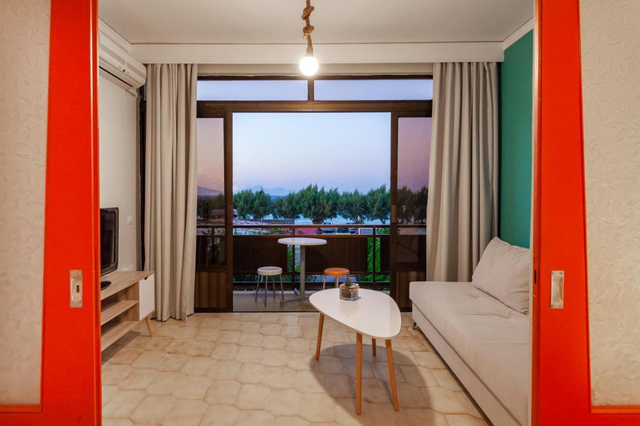 Chambre Orange Ialysos  Exterior photo